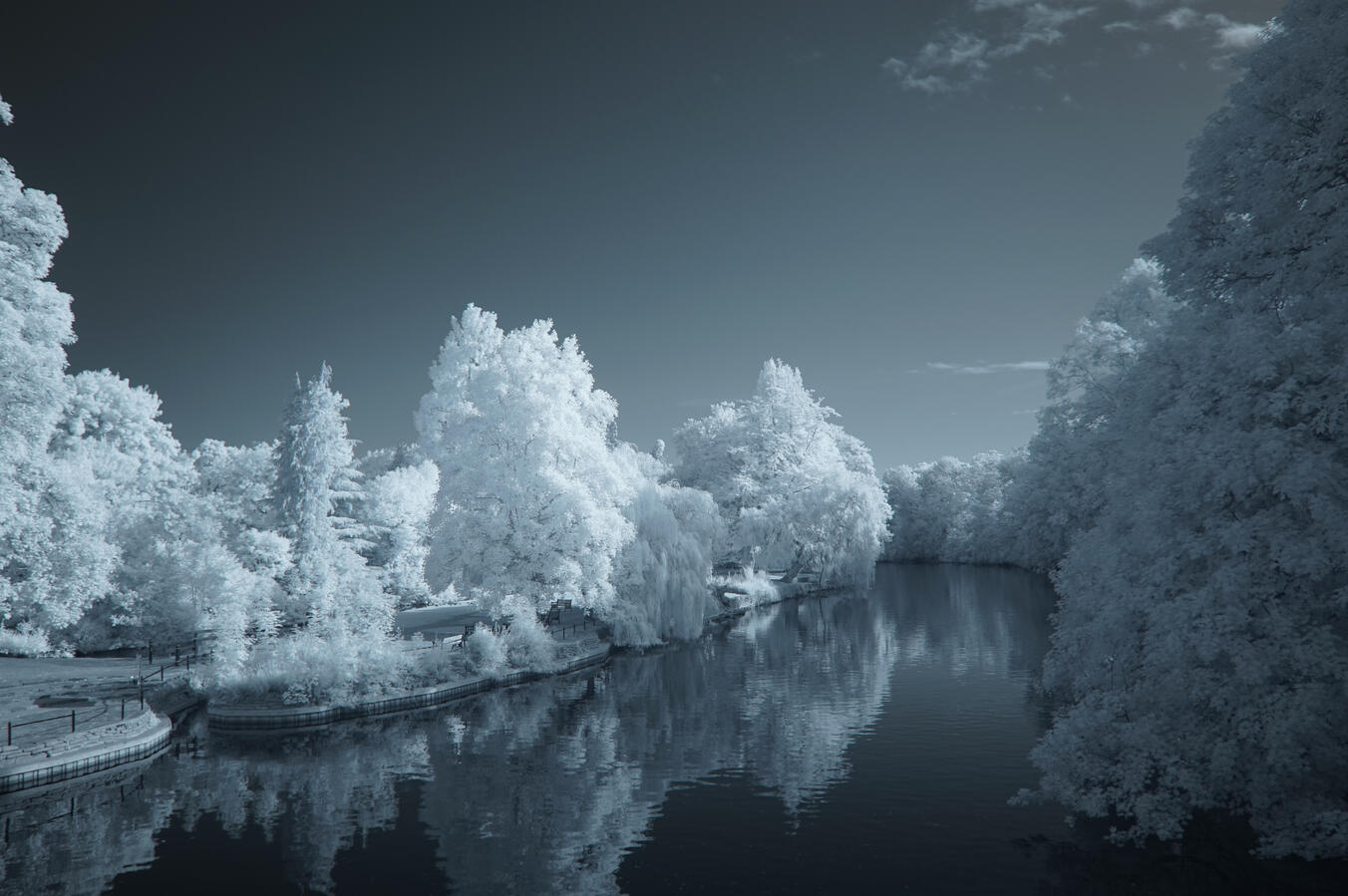 Maidenhead, Sony A5000 (IR) & Sigma 19mm